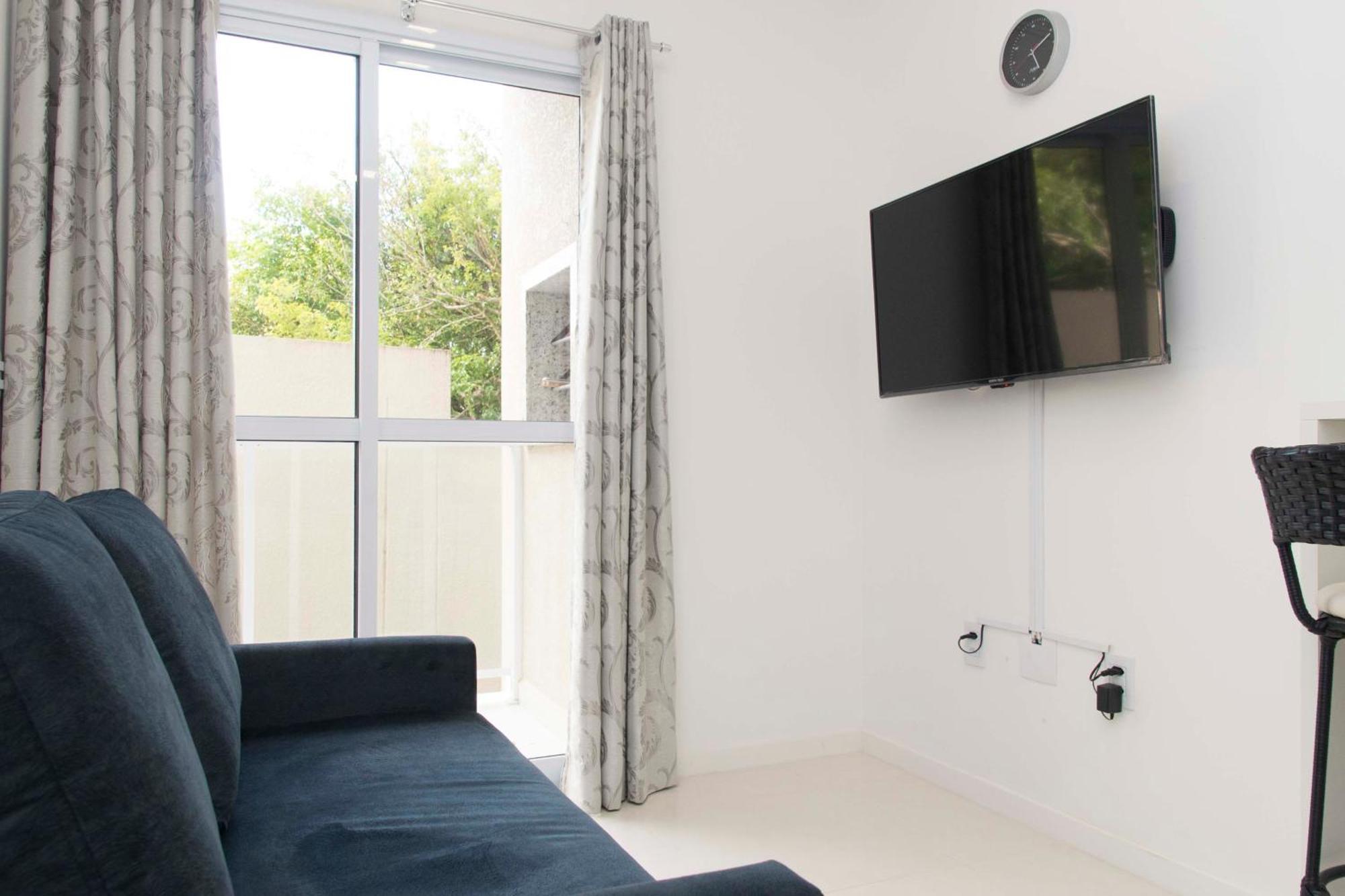 Apartamento Apto A 120m Da Dos Ingleses Ing9103