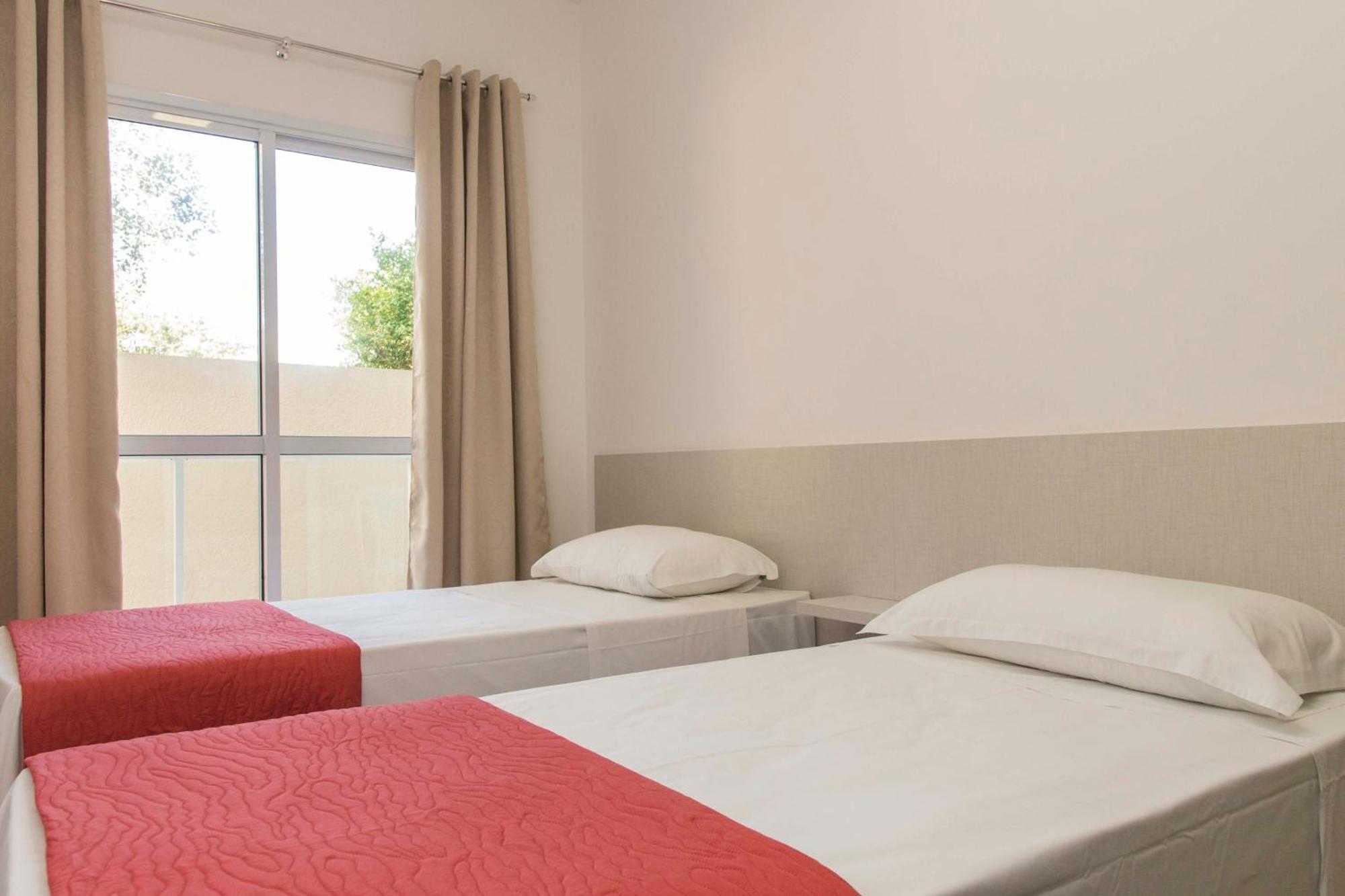 Apartamento Apto A 120m Da Dos Ingleses Ing9103